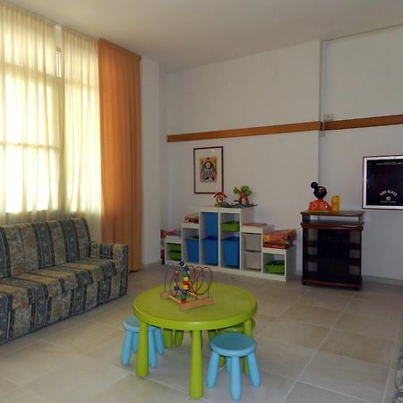 Hotel Michelangelo Беллария-Иджеа-Марина Экстерьер фото
