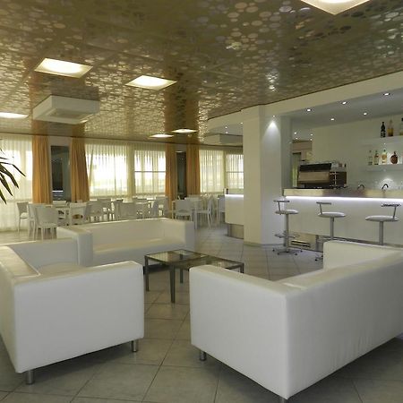 Hotel Michelangelo Беллария-Иджеа-Марина Экстерьер фото